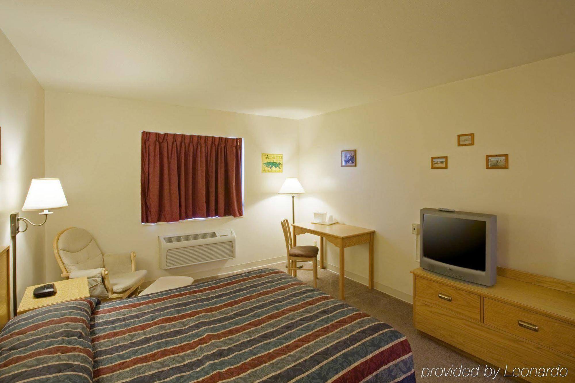 Simple Rewards Inn Shelbina Room photo